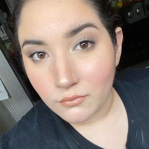 Meet your Posher, Marla